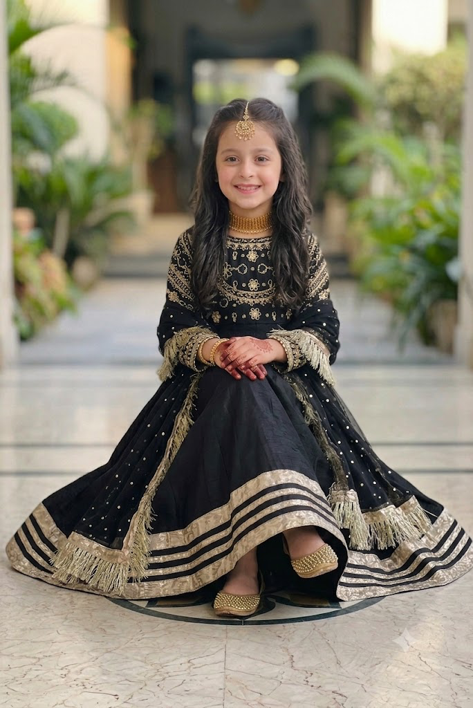Mini Afroz e Jahan Black