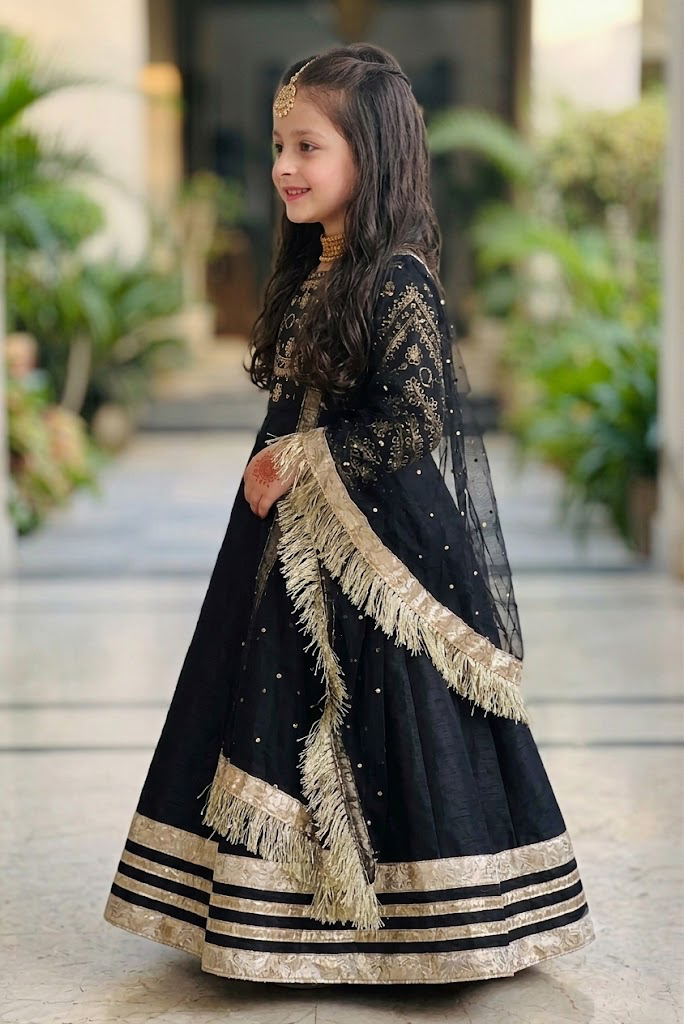 Mini Afroz e Jahan Black