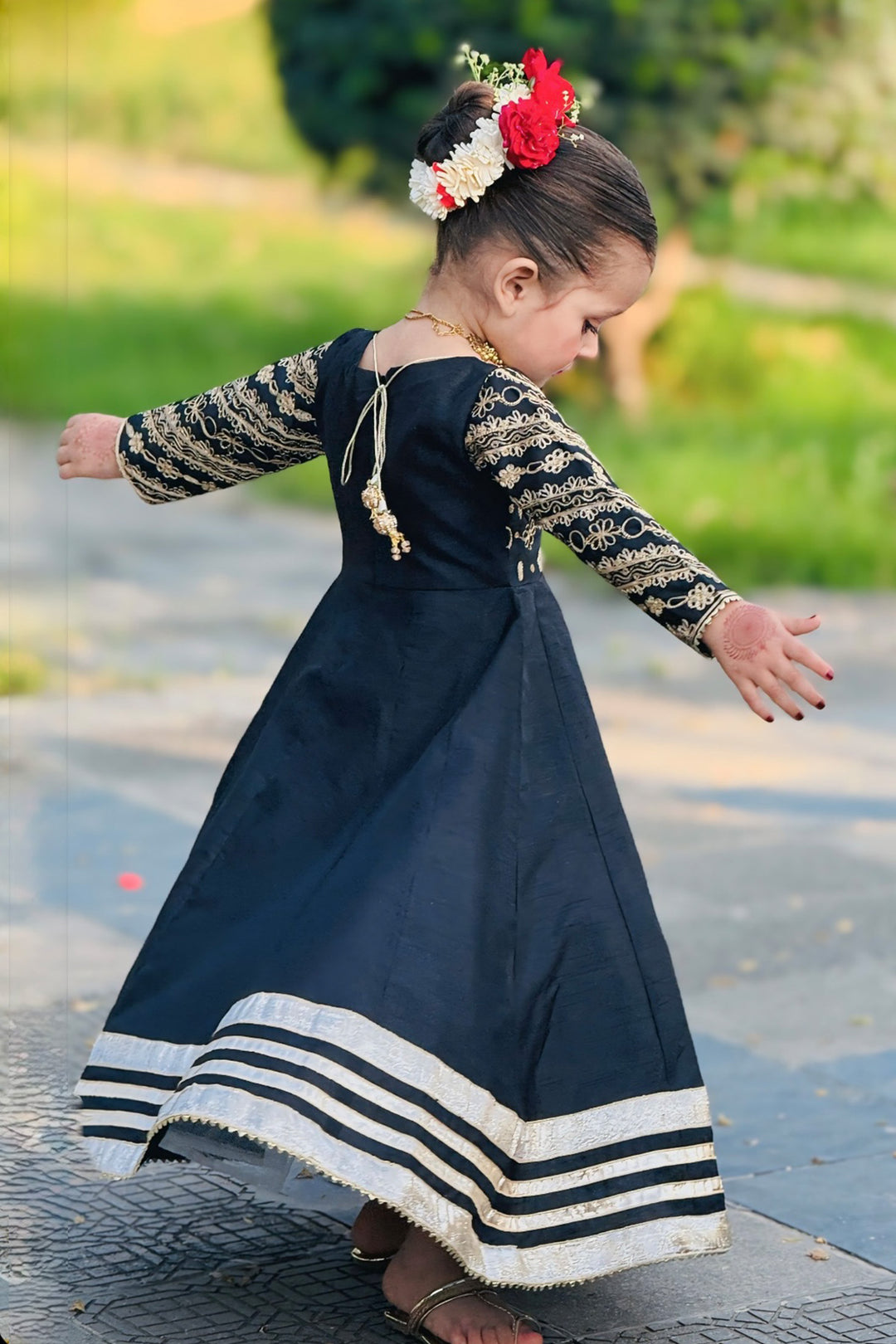 Mini Afroz e Jahan Black