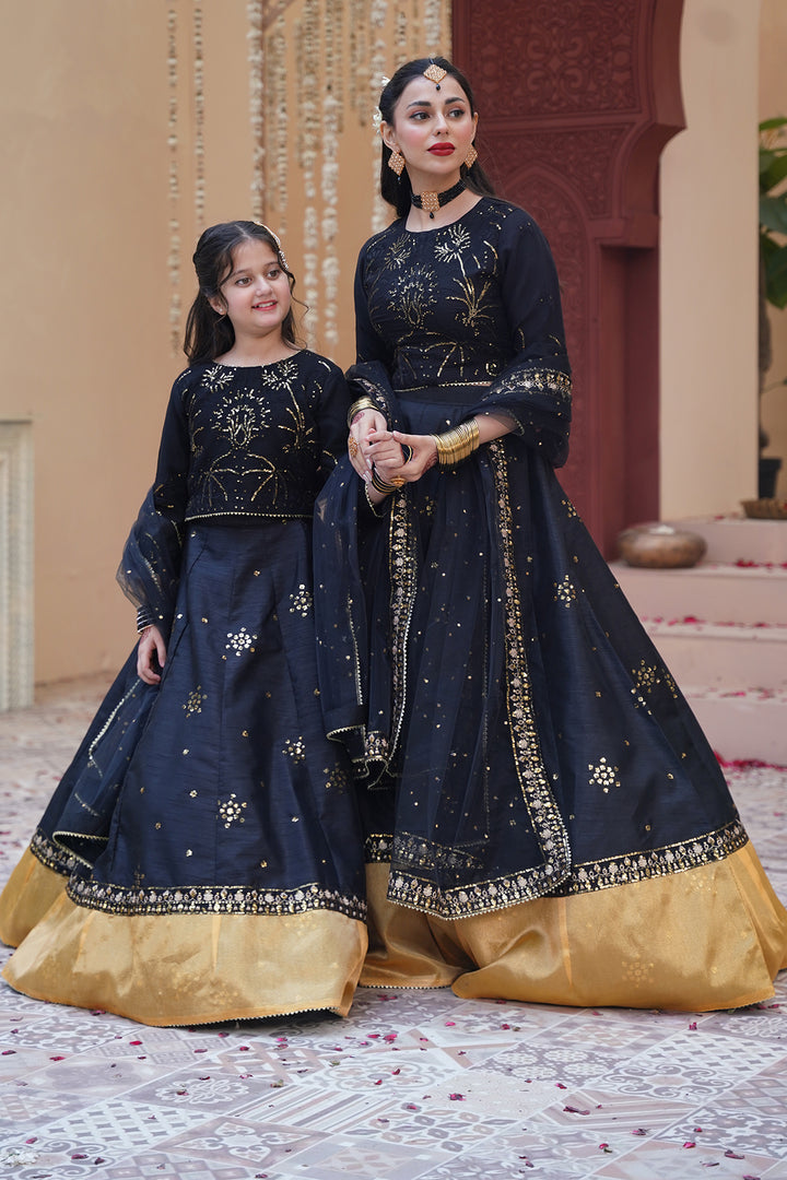 Sitara (Mama & Meee)