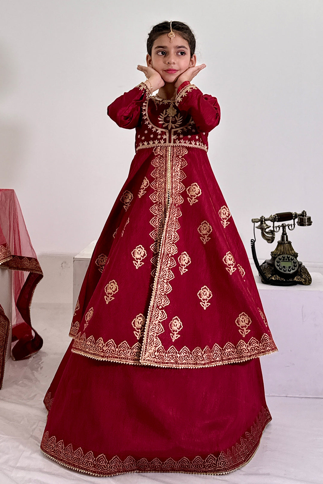 Mini Burgundy Affairs