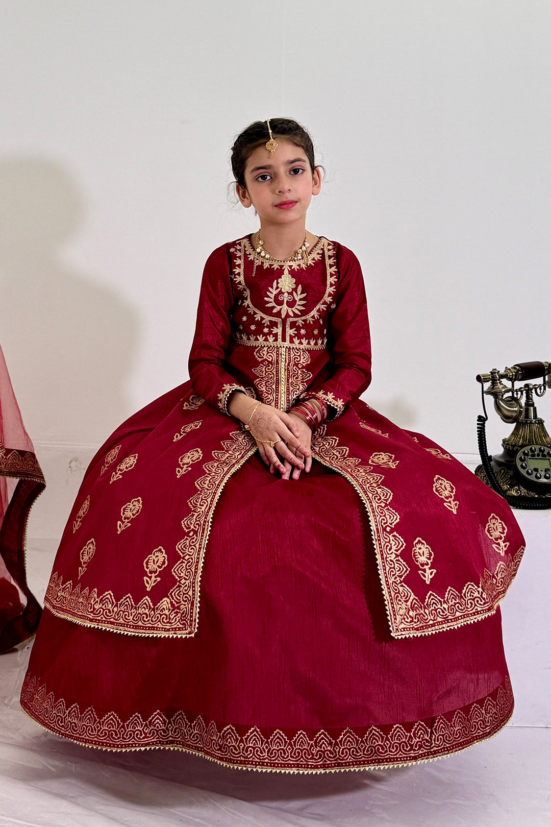 Mini Burgundy Affairs