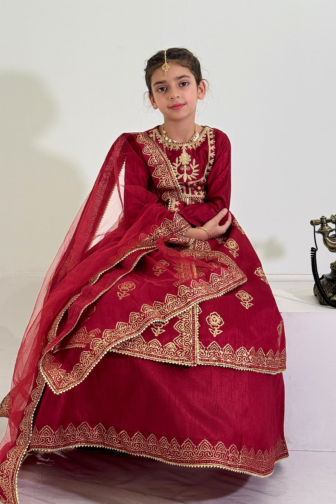 Mini Burgundy Affairs